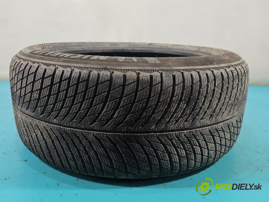 Bmw X5 E70 2006-2013 3.0d 245KM automatic 180 kW 2993 cm3 5- pneumatiky: zimní para