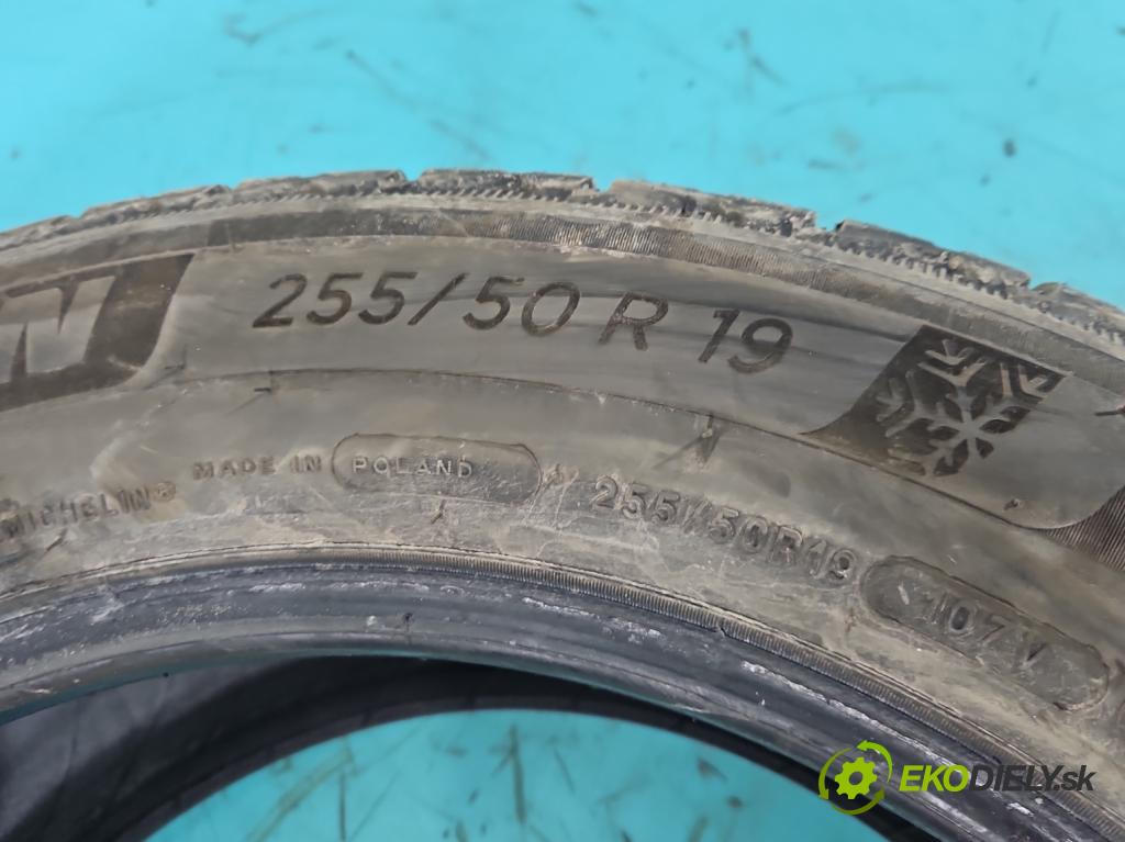 Bmw X5 E70 2006-2013 3.0d 245KM automatic 180 kW 2993 cm3 5- pneumatiky: zimní para