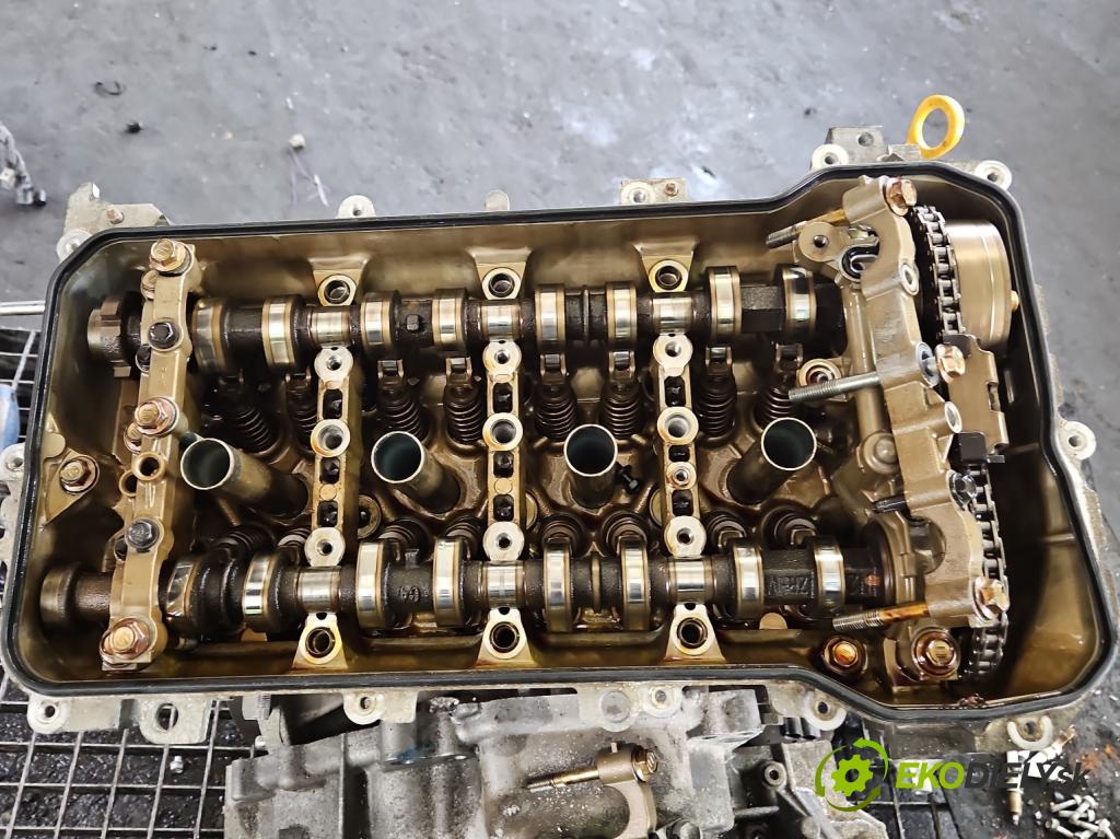 Toyota Auris II 2012-2018 1.8 16V 99 hp automatic 73 kW 1798 cm3 5- motor benzín 2ZR