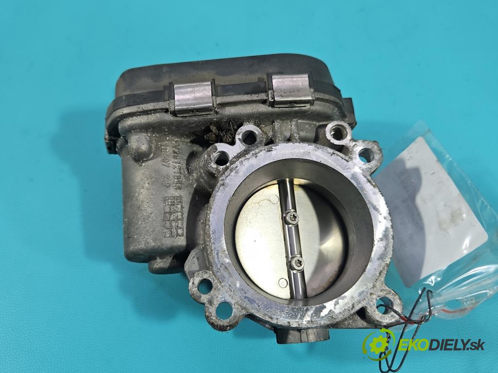 Skoda Octavia III 2013- 1.5 TSI 150 HP manual 110 kW 1498 cm3 5- klapka 04E133062Q (Škrtiaca klapka)