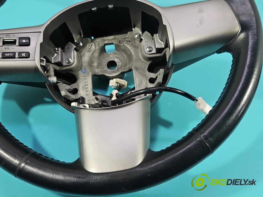 Mazda 2 II 2007-2014 1.3 16V 86 HP manual 63 kW 1349 cm3 3- volant  (Volant)