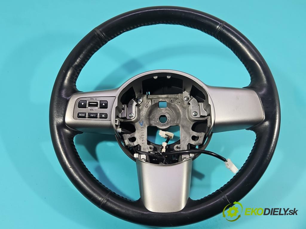 Mazda 2 II 2007-2014 1.3 16V 86 hp manual 63 kW 1349 cm3 3- volant  (Volant)