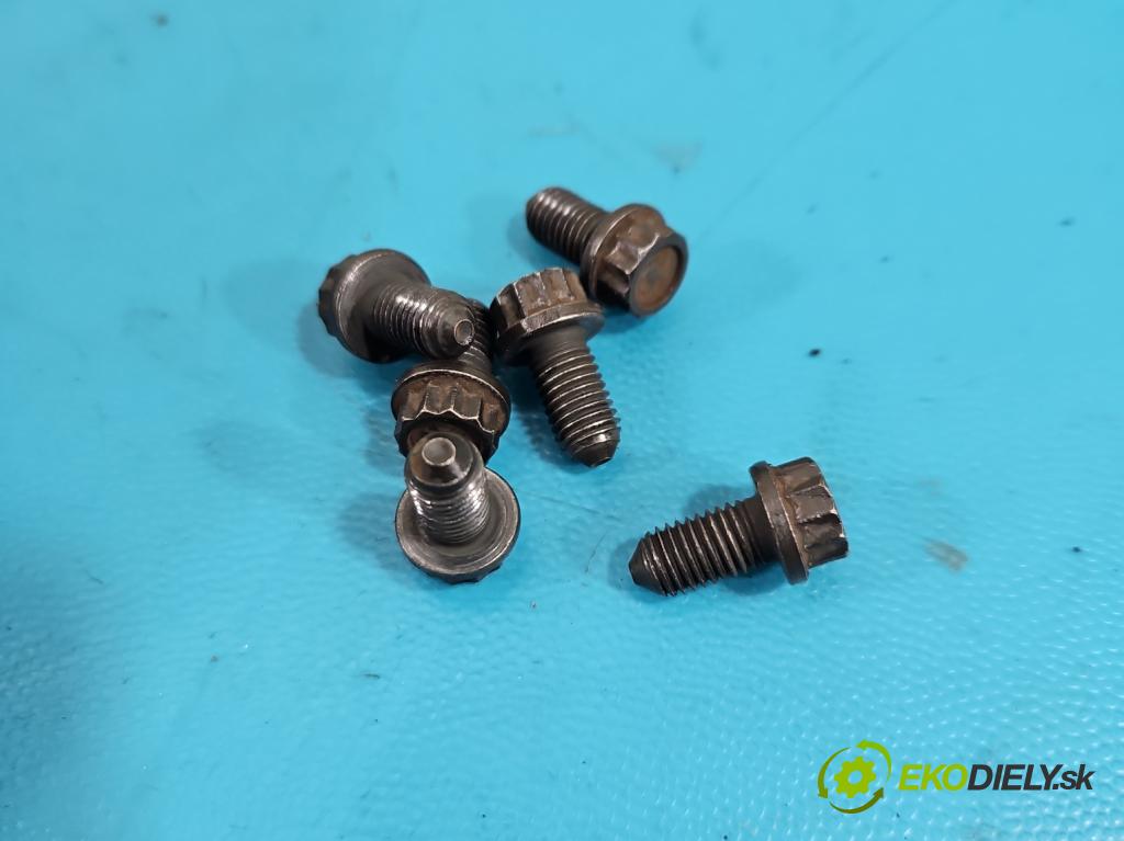 Skoda Octavia III 2013- 1.5 TSI 150 HP manual 110 kW 1498 cm3 5- koleso duálna 05E105266B