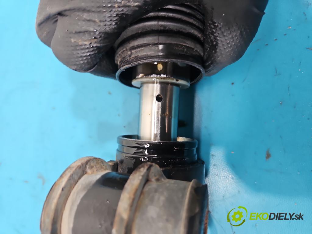 Opel Insignia A 2008-2017 2.0 cdti 131 HP manual 96 kW 1956 cm3 5- Ozubené kolo: volant