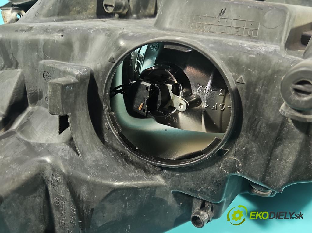 Opel Insignia A 2008-2017 2.0 cdti 131 HP manual 96 kW 1956 cm3 5- Reflektor: pravý 1EJ009630-02 (Svetlo predné pravé)