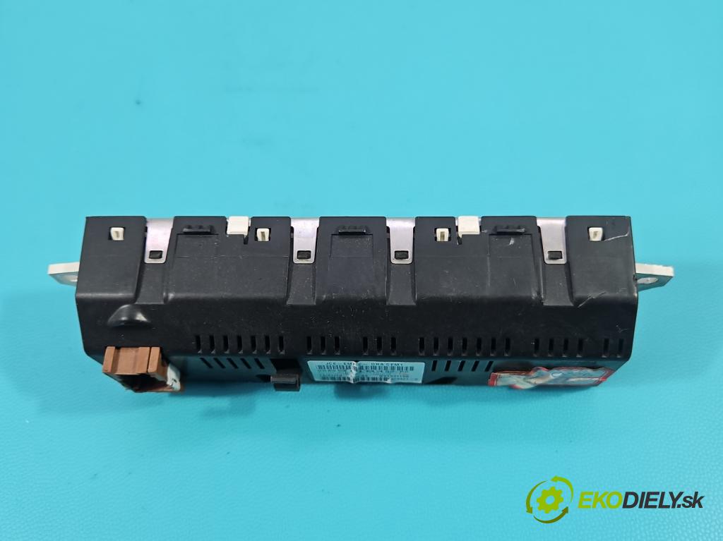 Peugeot 407 2.0 16V 136 HP manual 100 kW 1997 cm3 4- Zobrazit: 9665118480 (Prístrojová doska)