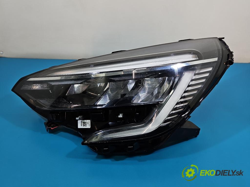 Renault Clio V 2019- 1.0 91 KM automatic 67 kW 999 cm3 5- Reflektor: ľavý 260607647R (Kľučka dverí ostatné)