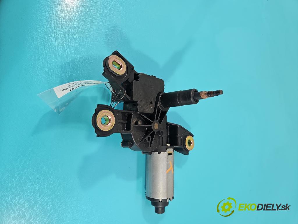 Vw Passat B6 2005-2010 1.6 8V 102 HP manual 75 kW 1595 cm3 5- motor stieračov zadné 3C9955711