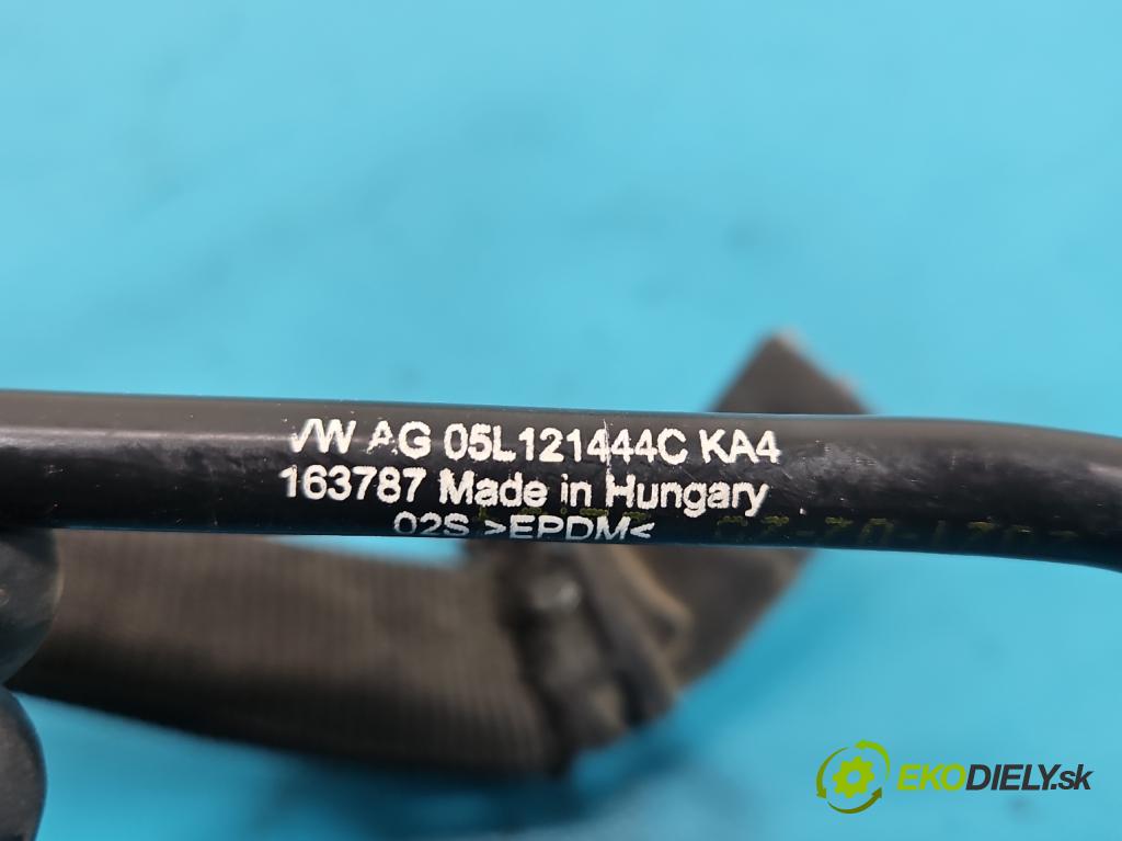 Skoda Octavia IV 2019- 2.0 TDI 116 HP manual 85 kW 1968 cm3 5- rúrka systému chladenia 3Q0122058E