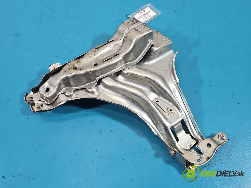 Toyota Auris II 2012-2018 1.8 16V 99 HP automatic 73 kW 1798 cm3 5- Upevnenie: 