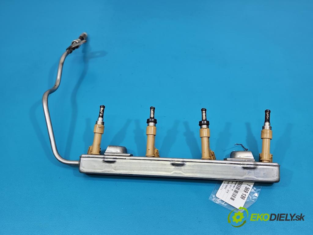 Toyota Auris II 2012-2018 1.8 16V 99 HP automatic 73 kW 1798 cm3 5- vstrek 23250-0T030 (Vstrekovač paliva)