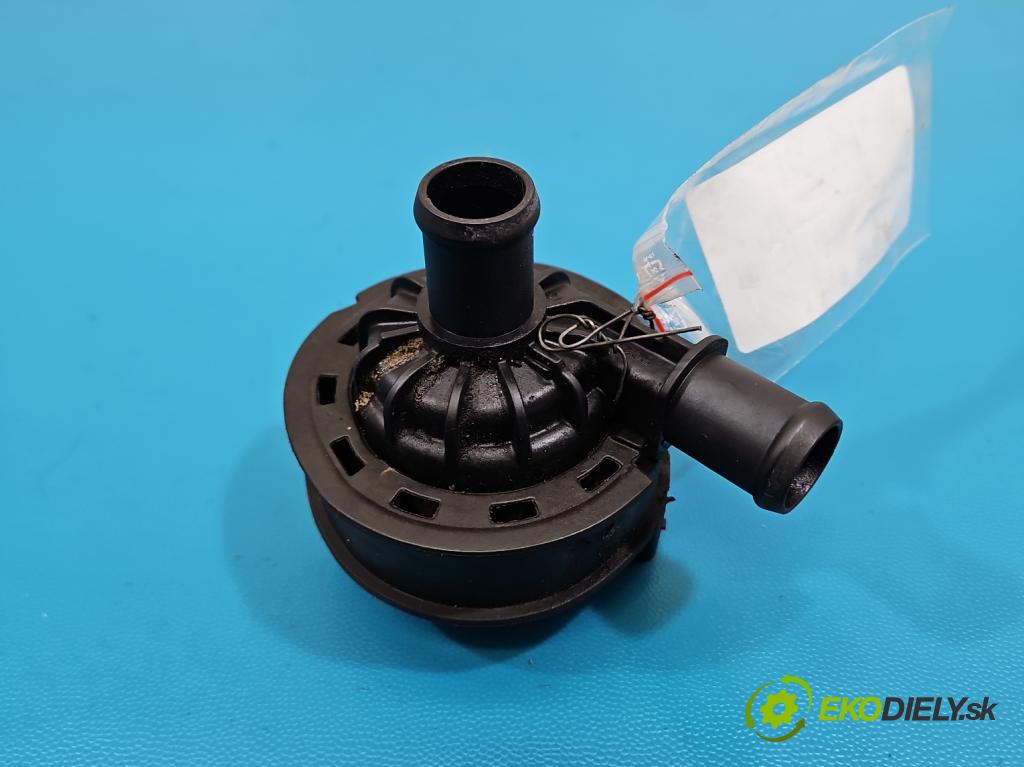 Skoda Octavia IV 2019- 2.0 TDI 116 HP manual 85 kW 1968 cm3 5- pompa obehu voda: 3Q0965564