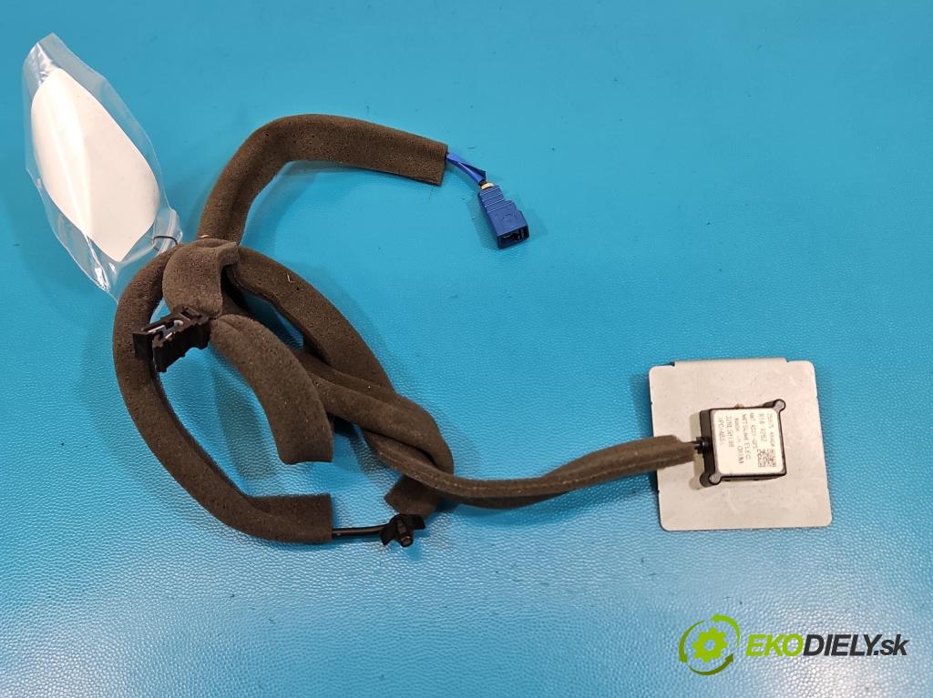 Nissan X-trail III T32 2013-2021 1.6 dci 131 HP automatic 96 kW 1598 cm3 5- Antena 259754BA0A