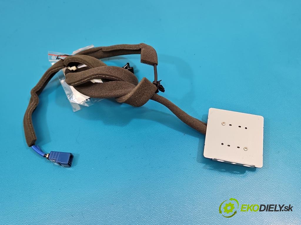 Nissan X-trail III T32 2013-2021 1.6 dci 131 HP automatic 96 kW 1598 cm3 5- Antena 259754BA0A