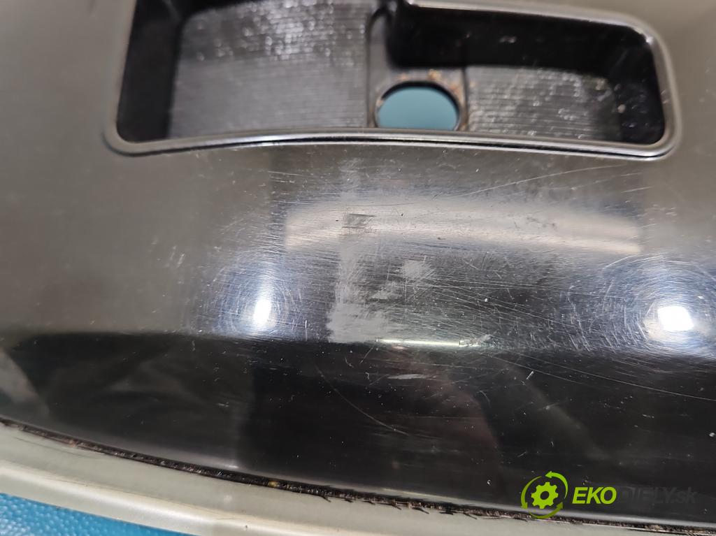 Nissan X-trail III T32 2013-2021 1.6 dci 131 HP automatic 96 kW 1598 cm3 5- kryt plast 969XC4CC4A