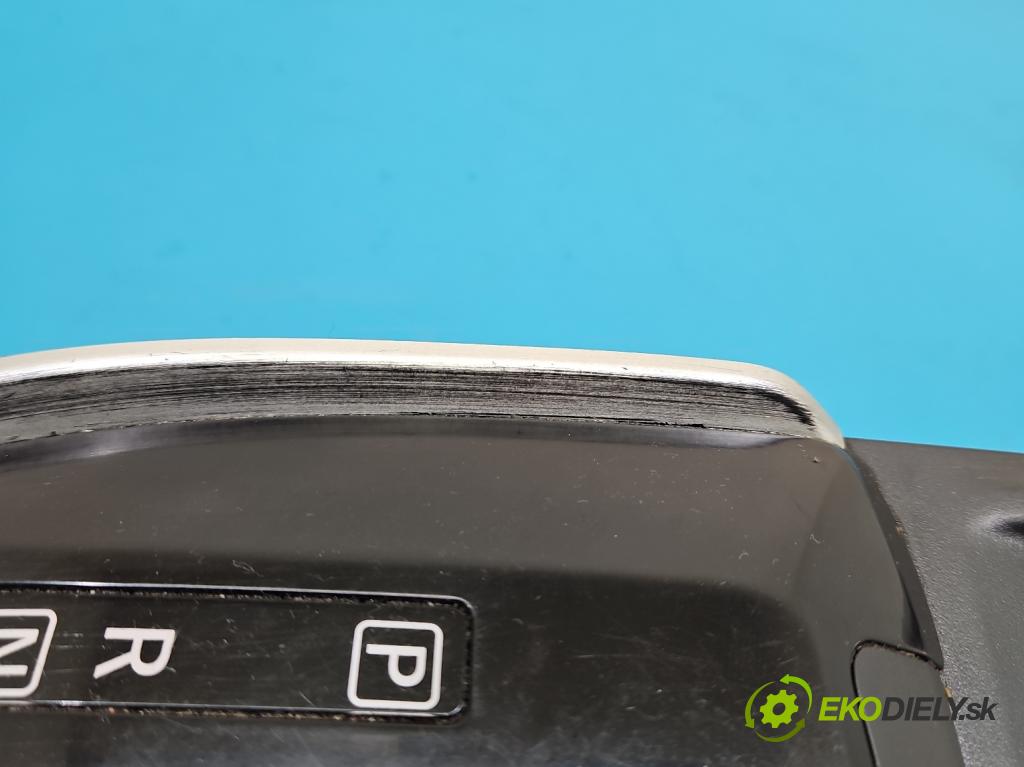 Nissan X-trail III T32 2013-2021 1.6 dci 131 HP automatic 96 kW 1598 cm3 5- kryt plast 969XC4CC4A