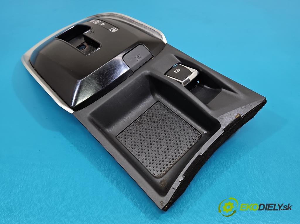 Nissan X-trail III T32 2013-2021 1.6 dci 131 HP automatic 96 kW 1598 cm3 5- kryt plast 969XC4CC4A