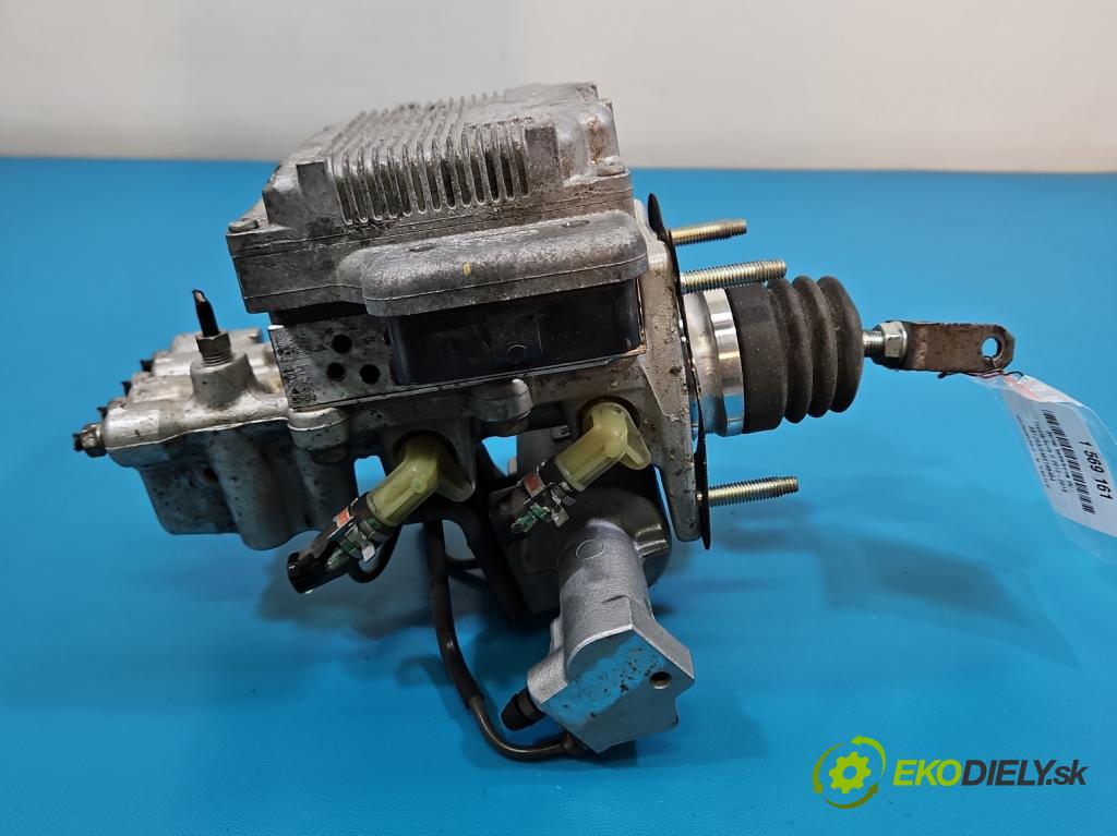 Toyota Auris II 2012-2018 1.8 16V 99 hp automatic 73 kW 1798 cm3 5- servo posilovač 47270-47030