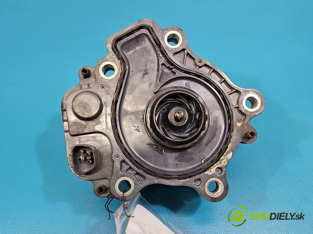 Toyota Auris II 2012-2018 1.8 16V 99 hp automatic 73 kW 1798 cm3 5- čerpadlo vody 0218C275086 (Vodní pumpa)