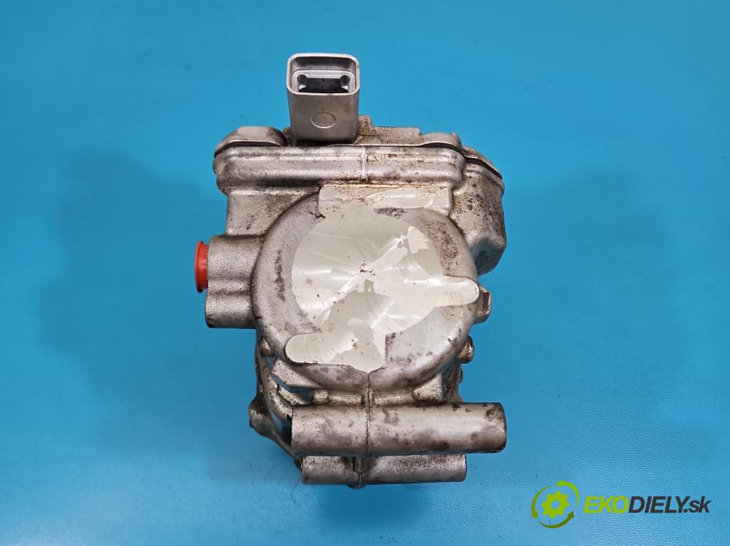 Toyota Auris II 2012-2018 1.8 16V 99 HP automatic 73 kW 1798 cm3 5- Kompresor: klimatizácie 042200-1330 (Kompresor klimatizácie)