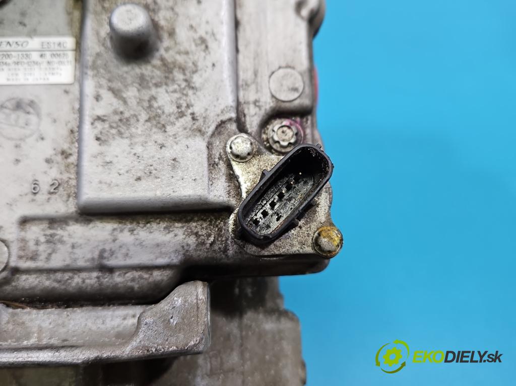 Toyota Auris II 2012-2018 1.8 16V 99 HP automatic 73 kW 1798 cm3 5- Kompresor: klimatizácie 042200-1330 (Kompresor klimatizácie)