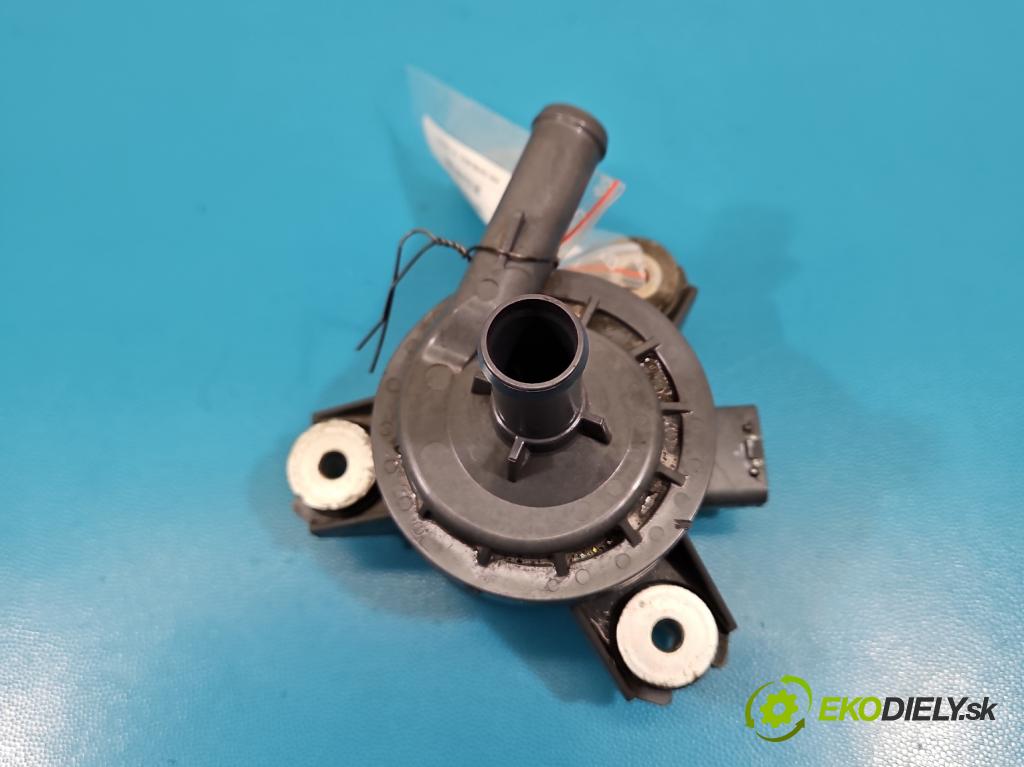 Toyota Auris II 2012-2018 1.8 16V 99 HP automatic 73 kW 1798 cm3 5- pompa obehu voda: G9040-52010