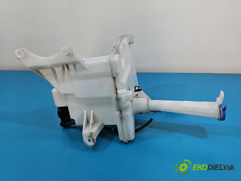 Toyota Auris II 2012-2018 1.8 16V 99 hp automatic 73 kW 1798 cm3 5- nádržka tekutina: ostřikovačů 85310-02490