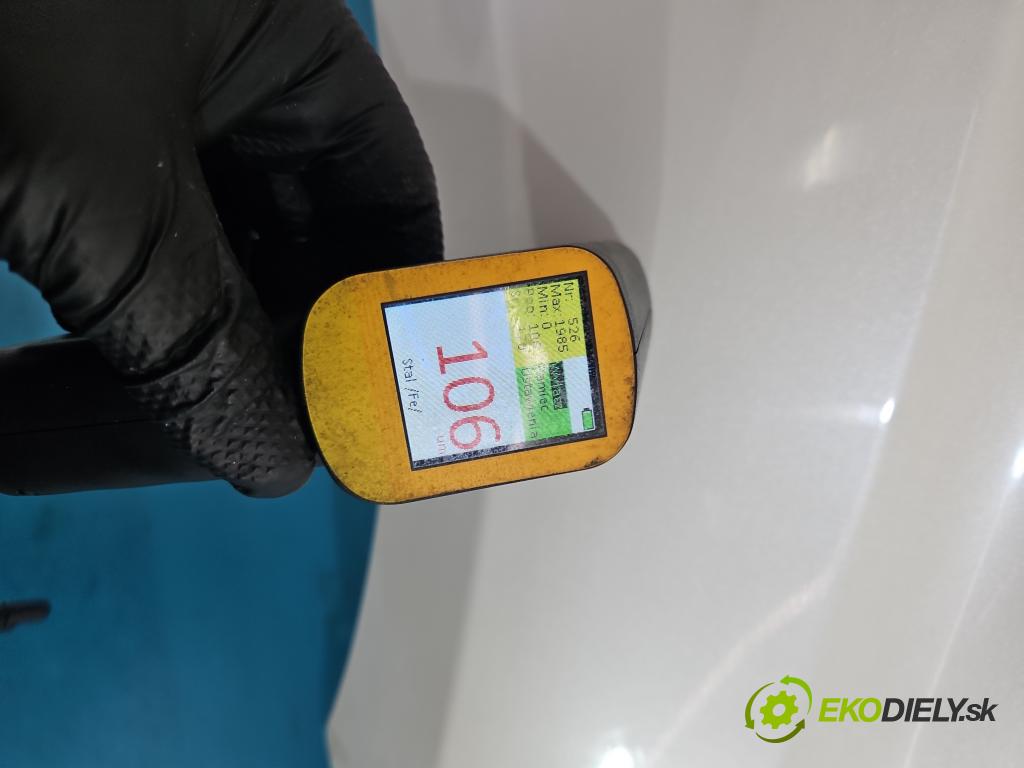 Toyota Auris II 2012-2018 1.8 16V 99 hp automatic 73 kW 1798 cm3 5- blatnik přední pravý  (Klika dveří ostatní)