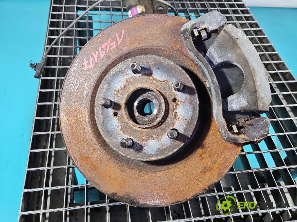 Toyota Auris II 2012-2018 1.8 16V 99 HP automatic 73 kW 1798 cm3 5- náboj pravé  (Náboj kolesa)