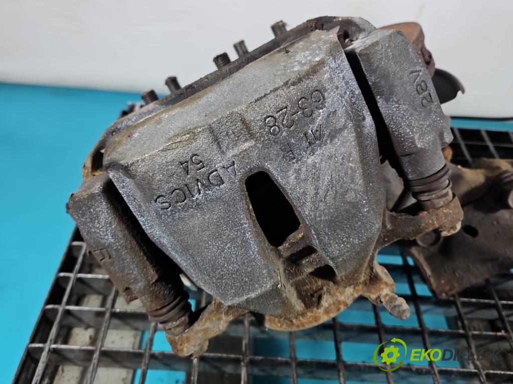 Toyota Auris II 2012-2018 1.8 16V 99 HP automatic 73 kW 1798 cm3 5- brzdič predné pravý  (Kľučka dverí ostatné)