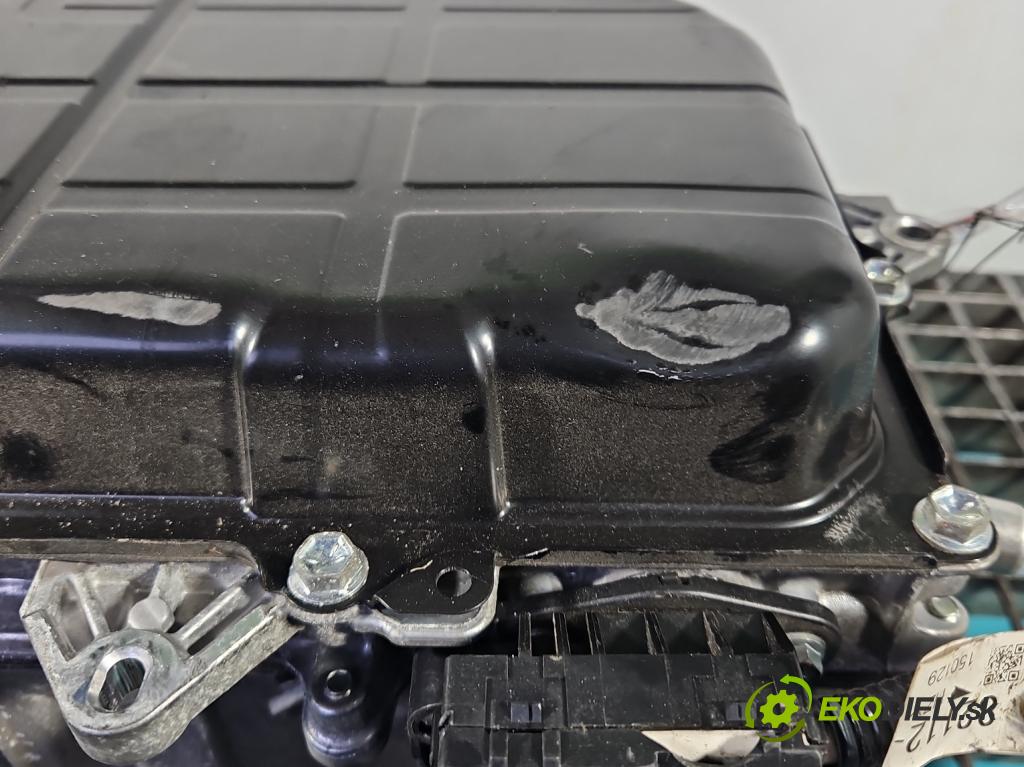 Toyota Auris II 2012-2018 1.8 16V 99 HP automatic 73 kW 1798 cm3 5- střídač: prúd G9201-47053