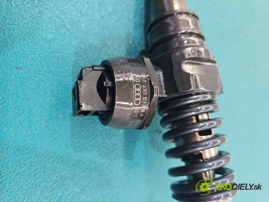 Vw Passat B5 1995-2005 1.9 tdi 131 HP manual 96 kW 1896 cm3 5- vstrekovacie čerpadlo 0414720216 (Vstrekovač paliva)