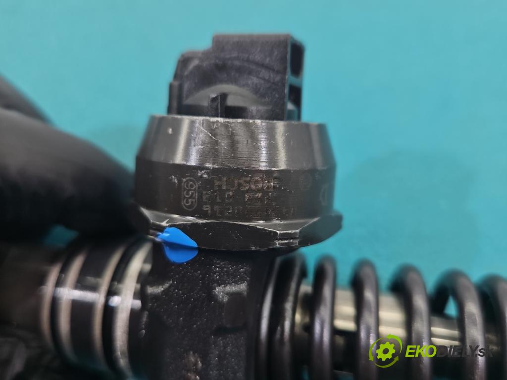 Vw Passat B5 1995-2005 1.9 tdi 131 HP manual 96 kW 1896 cm3 5- vstrekovacie čerpadlo 0414720216 (Vstrekovač paliva)