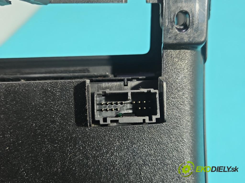 Volvo C30 1.6 hdi 109 HP manual 80 kW 1560 cm3 3- panel kúrenia 30739671