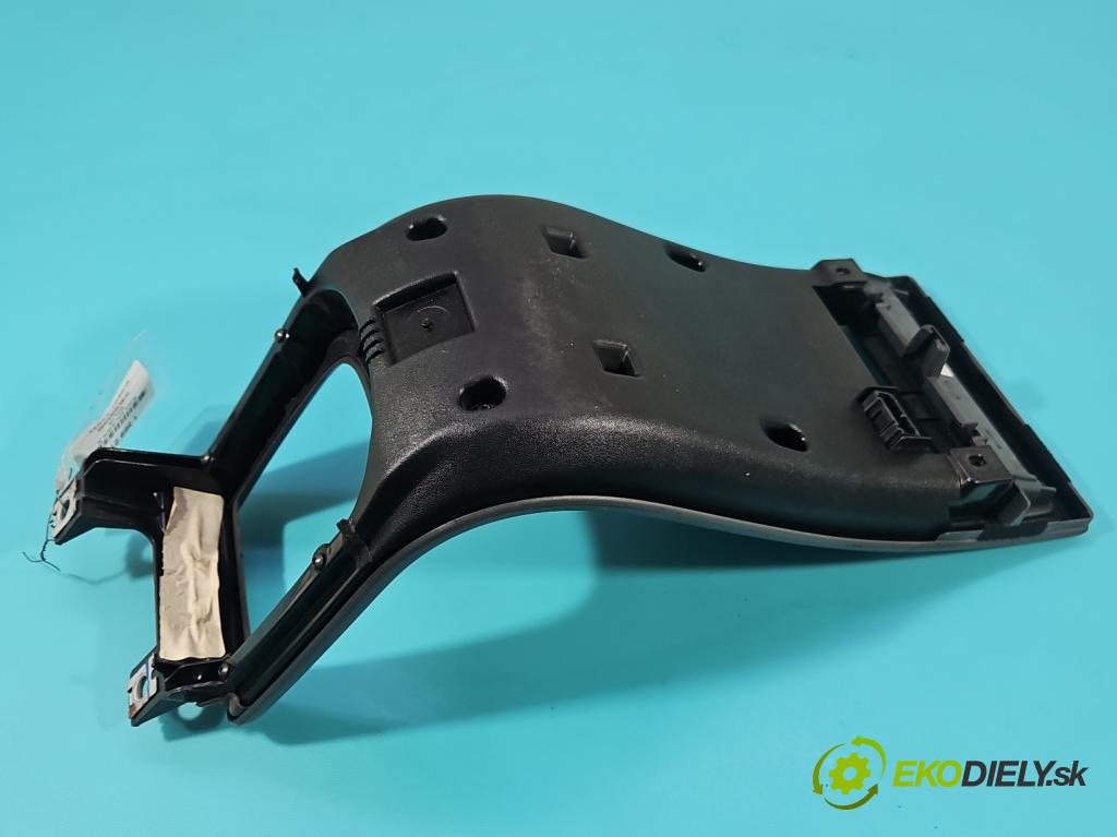 Volvo C30 1.6 hdi 109 HP manual 80 kW 1560 cm3 3- panel kúrenia 30739671