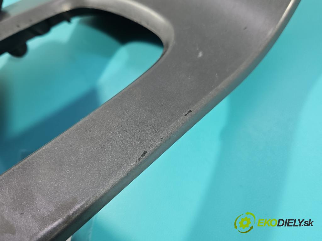 Volvo C30 1.6 hdi 109 HP manual 80 kW 1560 cm3 3- panel kúrenia 30739671