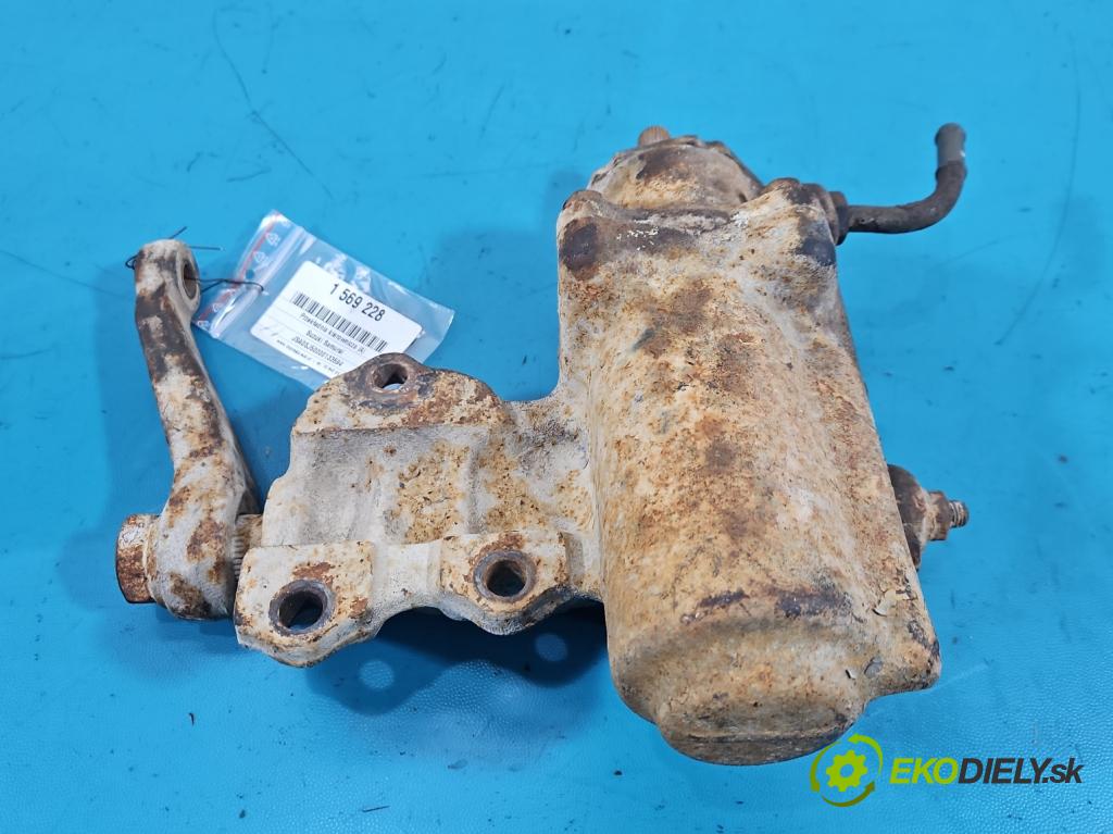 Suzuki Samurai 1.3 16V 64 HP manual 47 kW 1315 cm3 3- Ozubené kolo: volant