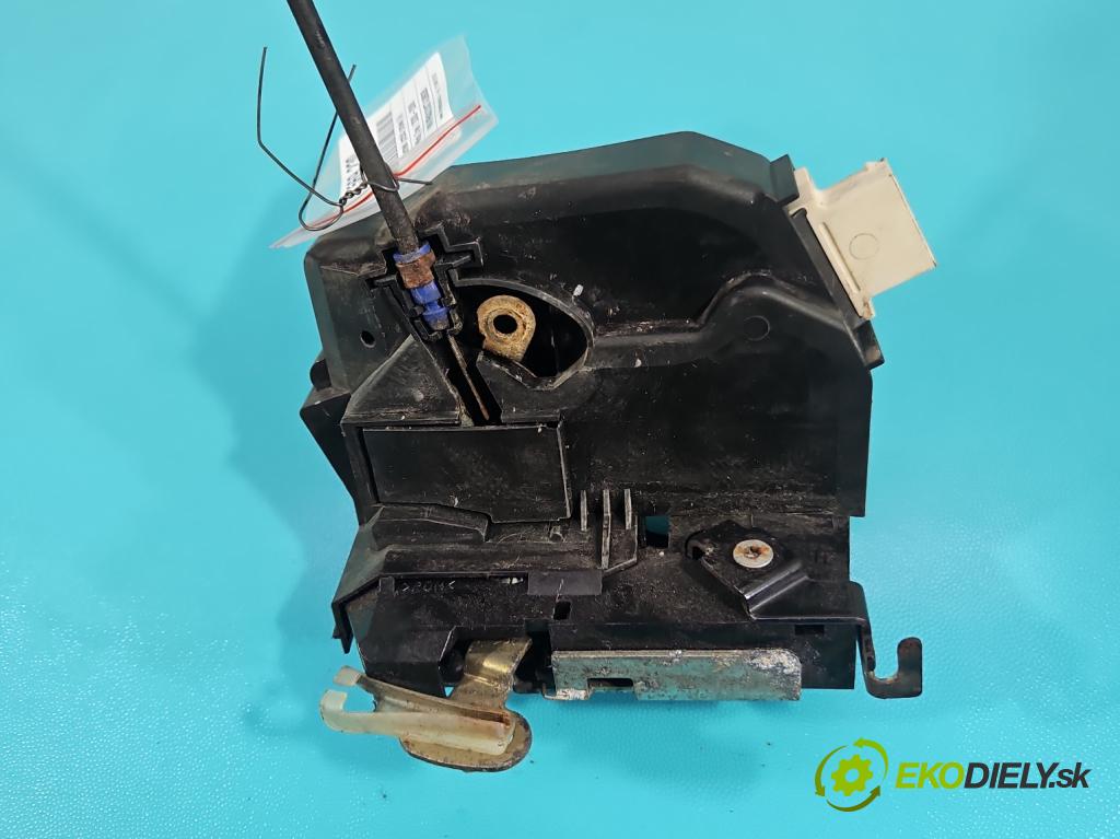 Mini One I 2000-2006 1.6 16V 90 HP manual 66 kW 1598 cm3 3- zámok predné pravý 4416272-01