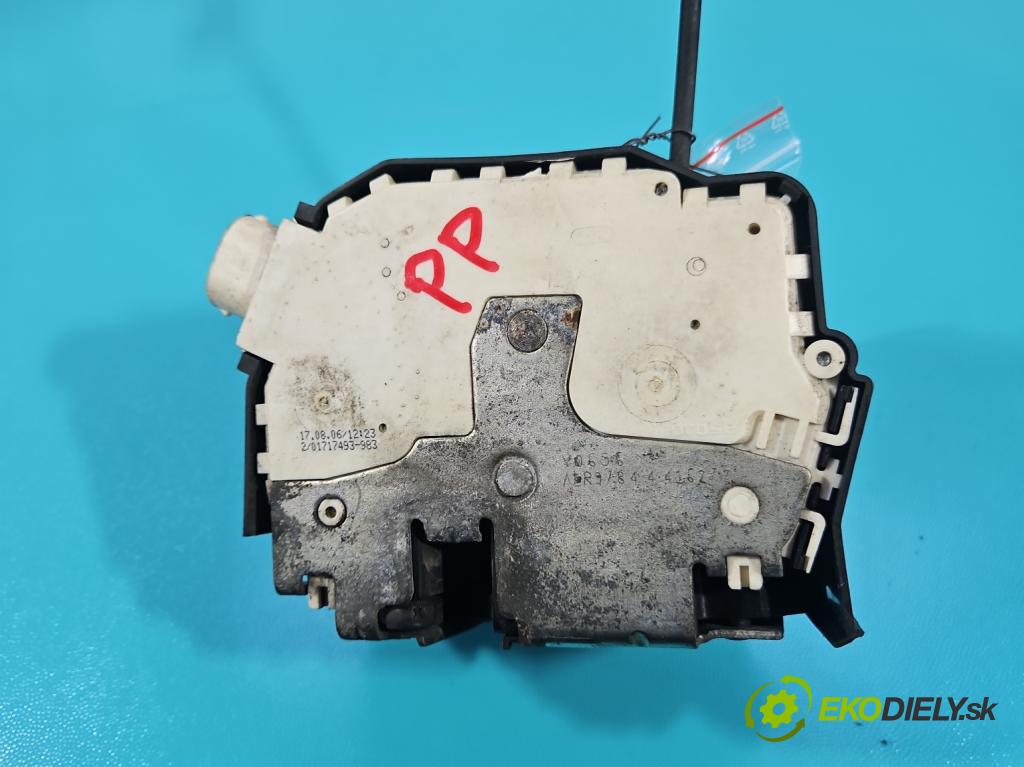 Mini One I 2000-2006 1.6 16V 90 HP manual 66 kW 1598 cm3 3- zámok predné pravý 4416272-01