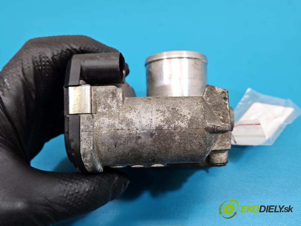 Nissan Qashqai I J10 2006-2013 2.0 dci 150 hp manual 110 kW 1995 cm3 5- škrticí klapka 8200330810 (Škrticí klapka)