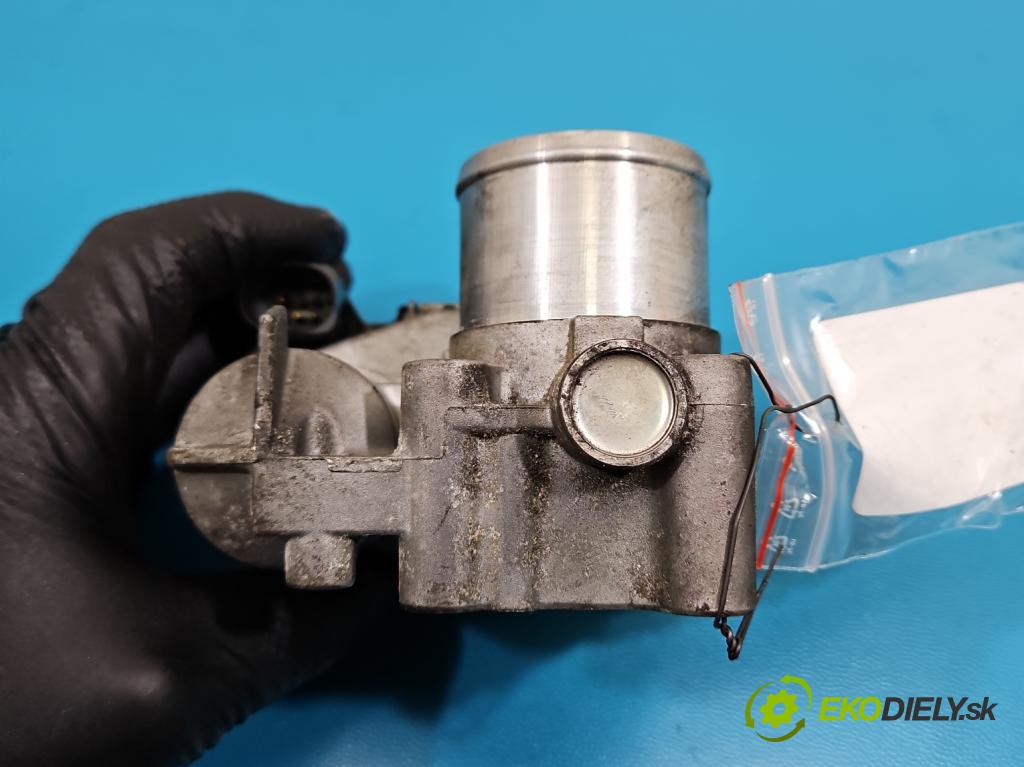 Nissan Qashqai I J10 2006-2013 2.0 dci 150 hp manual 110 kW 1995 cm3 5- škrticí klapka 8200330810 (Škrticí klapka)