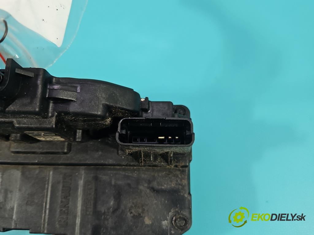 Nissan Qashqai I J10 2006-2013 2.0 dci 150 hp manual 110 kW 1995 cm3 5- zámek přední pravý