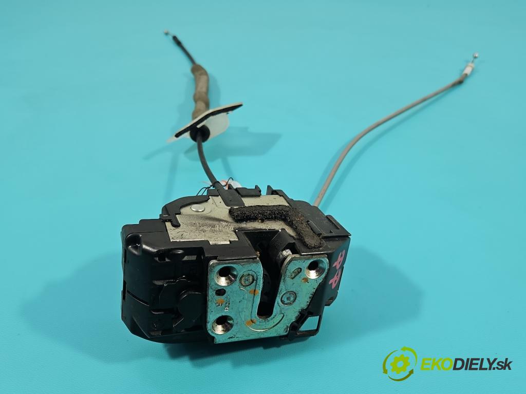 Nissan Qashqai I J10 2006-2013 2.0 dci 150 HP manual 110 kW 1995 cm3 5- zámok predné pravý 