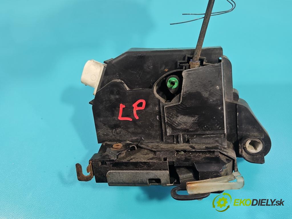 Mini One I 2000-2006 1.6 16V 90 hp manual 66 kW 1598 cm3 3- zámek přední levý