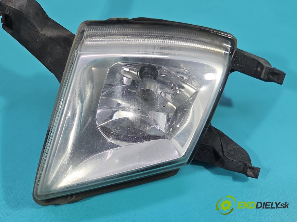 Peugeot 407 2.0 16V 136 HP manual 100 kW 1997 cm3 4- Halogen pravý 9641945480 (Kľučka dverí ostatné)