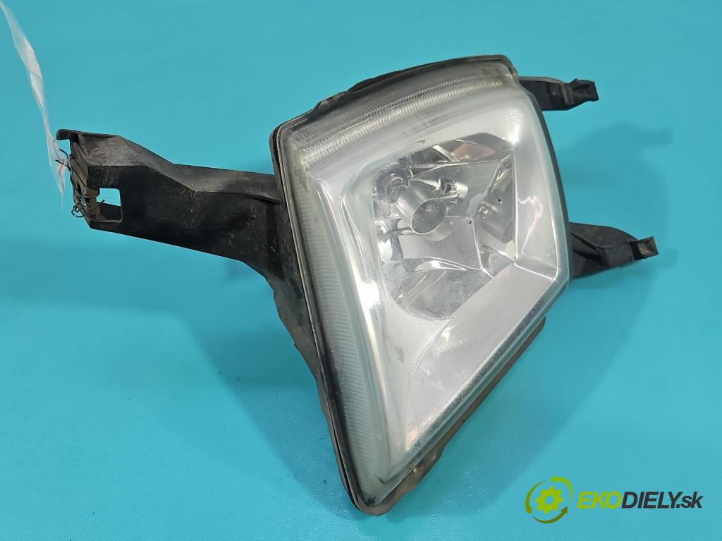 Peugeot 407 2.0 16V 136 HP manual 100 kW 1997 cm3 4- Halogen pravý 9641945480 (Kľučka dverí ostatné)