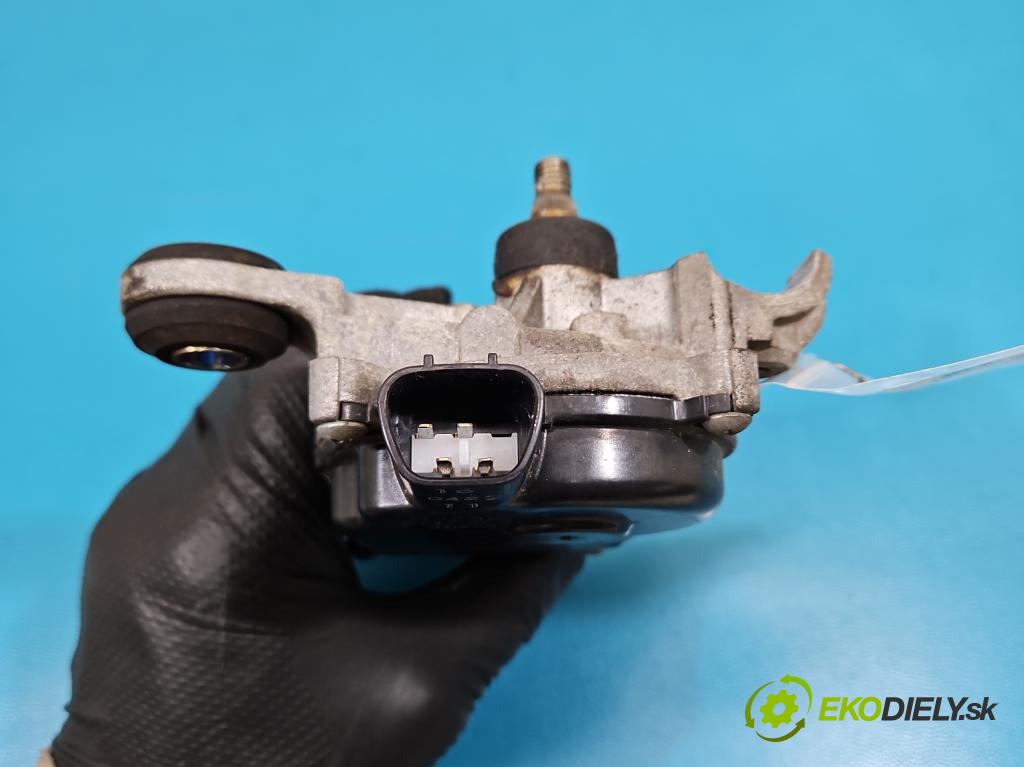 Nissan X-trail III T32 2013-2021 1.6 dci 131 HP automatic 96 kW 1598 cm3 5- motor stieračov predné