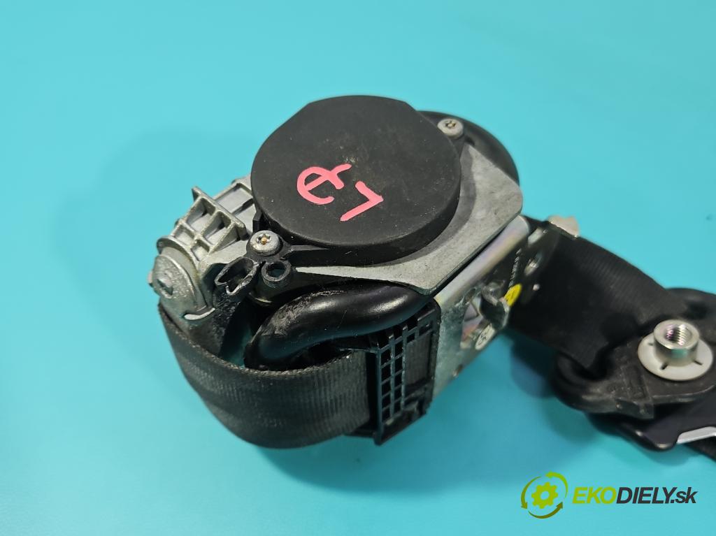 Nissan Qashqai I J10 2006-2013 2.0 dci 150 hp manual 110 kW 1995 cm3 5- stěna bezpečnost přední levý 86885-JD010