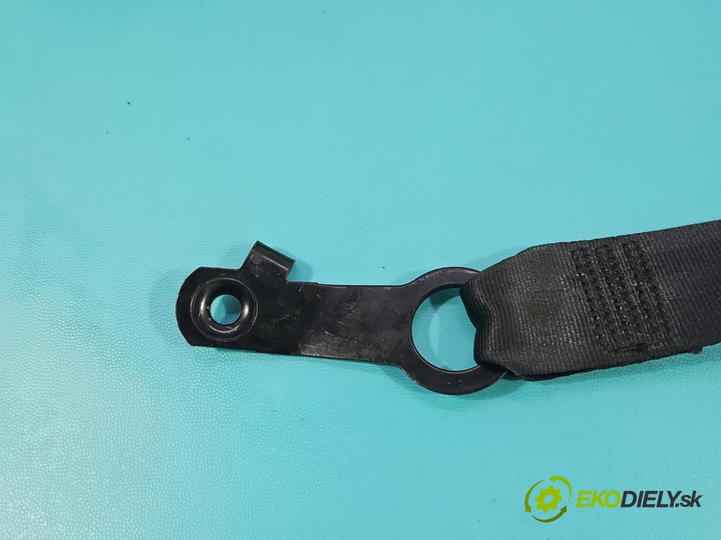 Nissan Qashqai I J10 2006-2013 2.0 dci 150 hp manual 110 kW 1995 cm3 5- stěna bezpečnost přední pravý