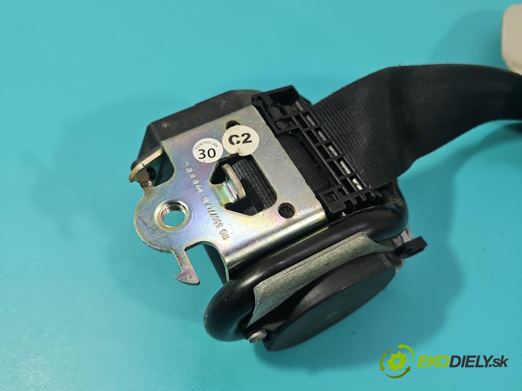 Nissan Qashqai I J10 2006-2013 2.0 dci 150 hp manual 110 kW 1995 cm3 5- stěna bezpečnost přední pravý